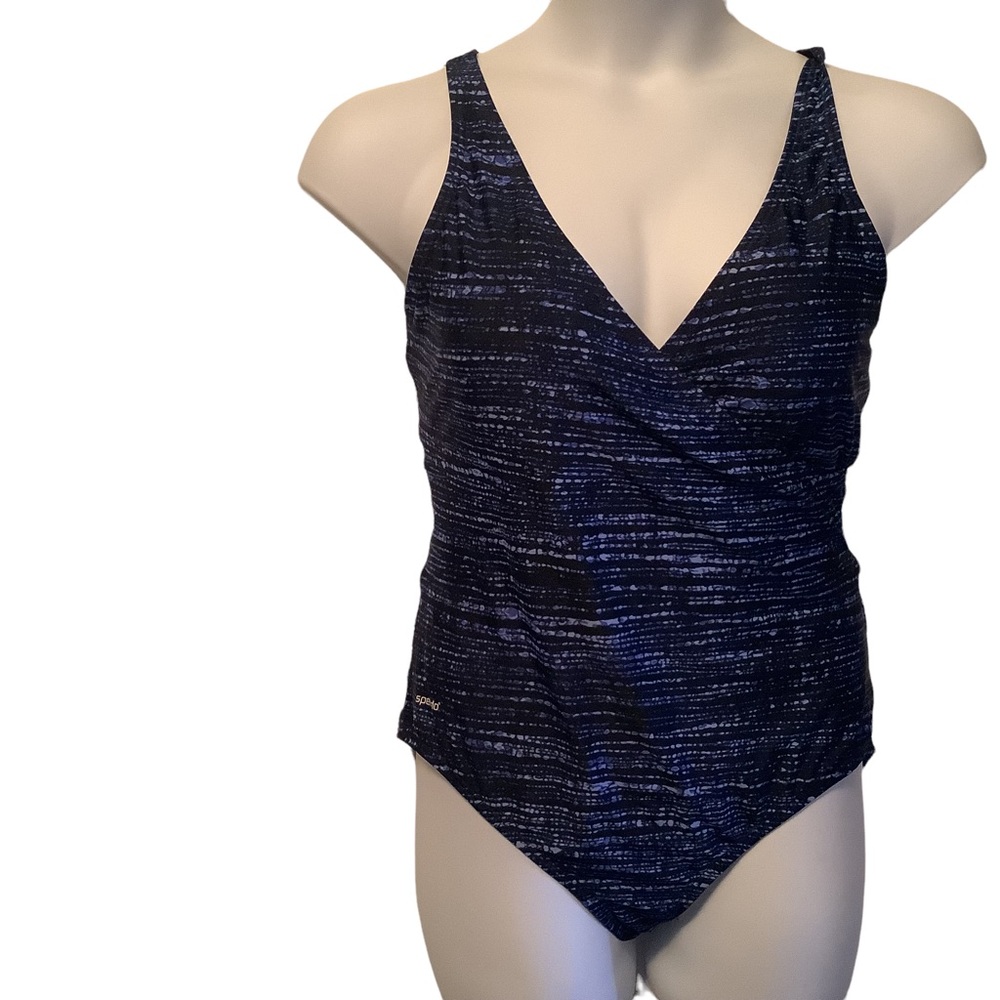 Speedo lady’s swimsuit size 18